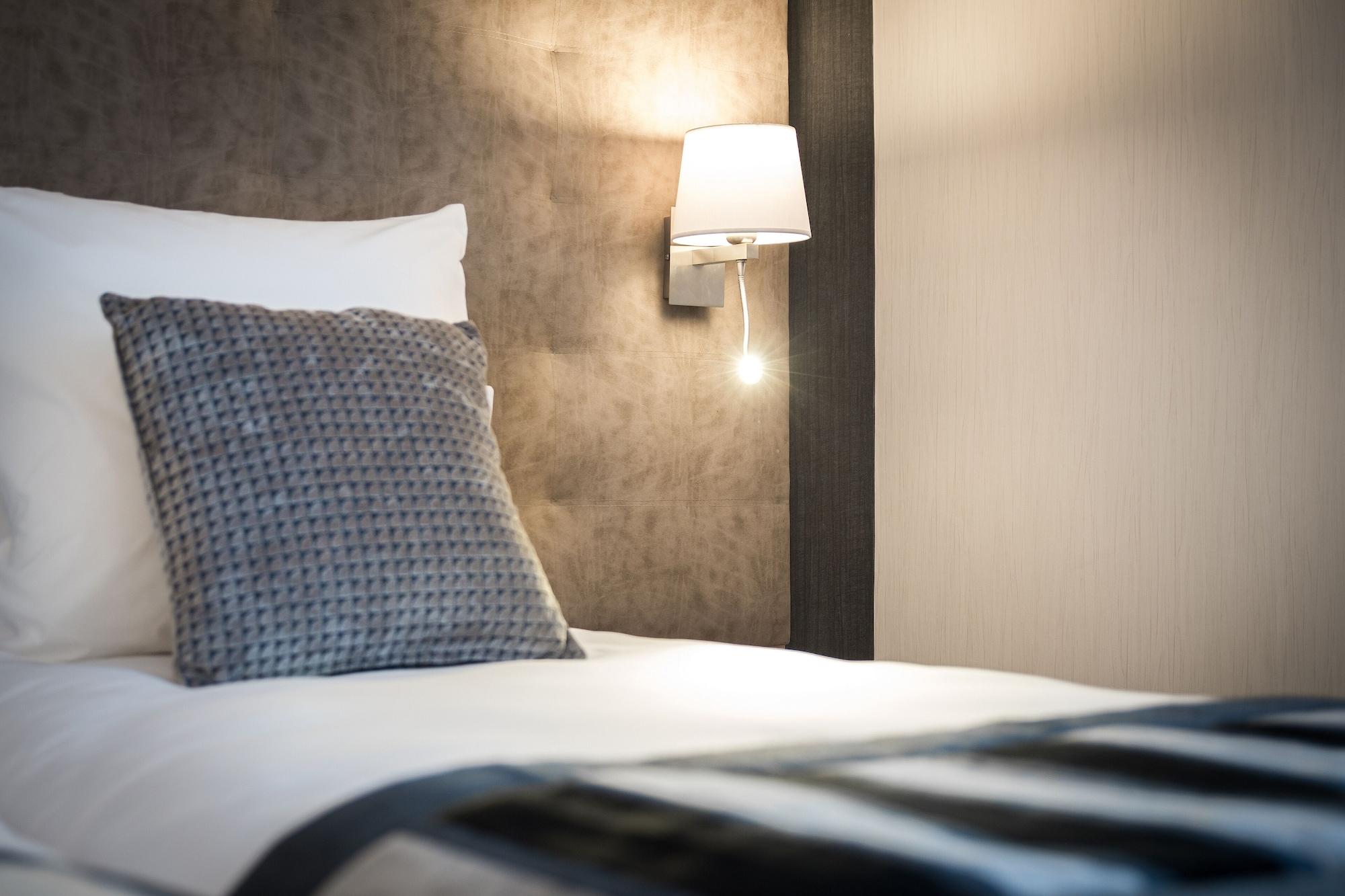 Best Western Plus Hôtel Le Rive Droite&SPA Lourdes Exterior foto